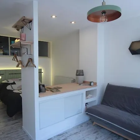 Appartement 90 M2 Vic-sur-Seille Esterno foto